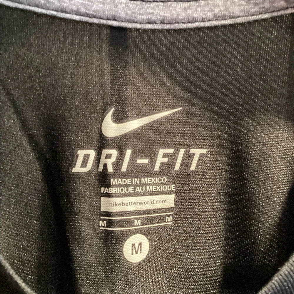 Nike Dri-FIT Legend Fitness T-Shirt 371642-010 Men's Size Medium